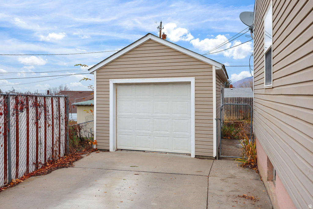 3830 S ORAM CIR South Ogden, UT 84403