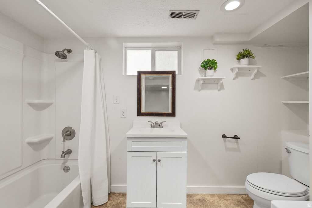 3830 S ORAM CIR South Ogden, UT 84403