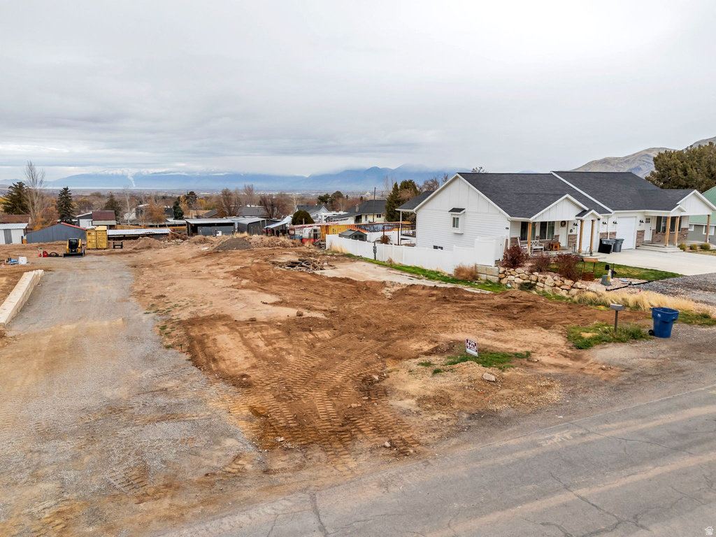 155 E 300 S Santaquin, UT 84655