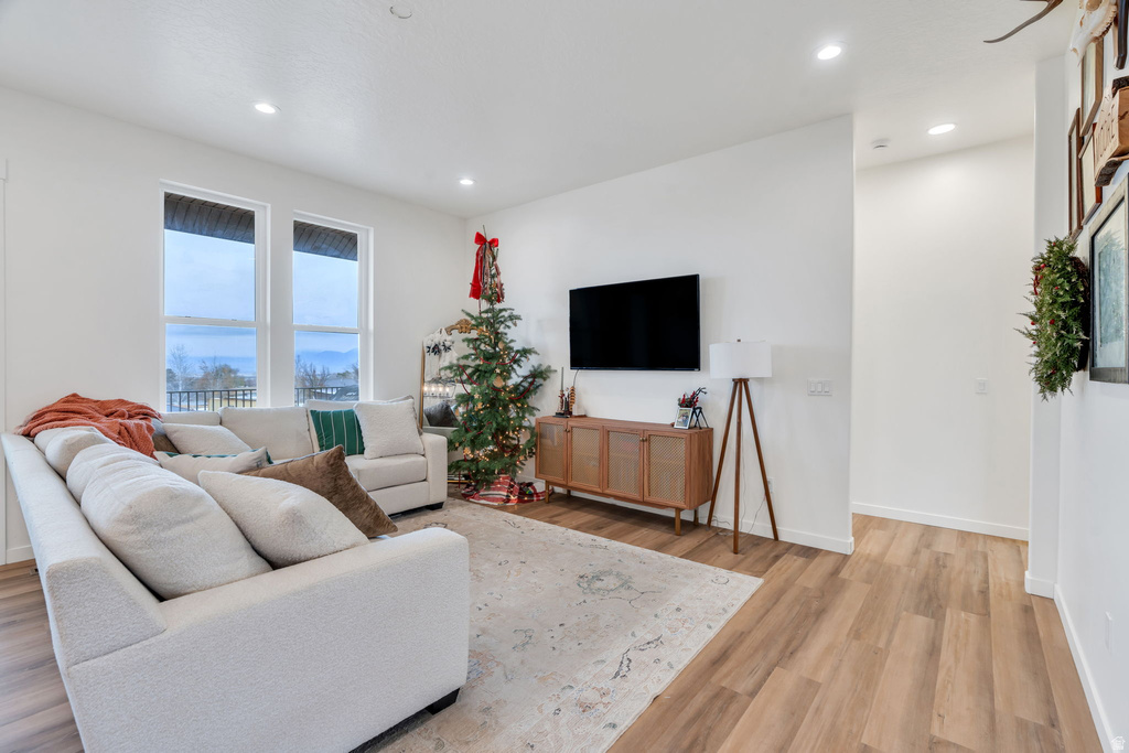 155 E 300 S Santaquin, UT 84655