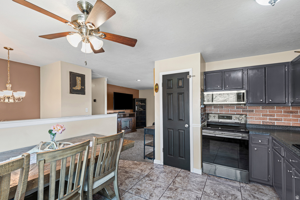 7647 S 2500 W West Jordan, UT 84084