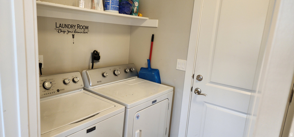 243 W COWDERY DR Grantsville, UT 84029