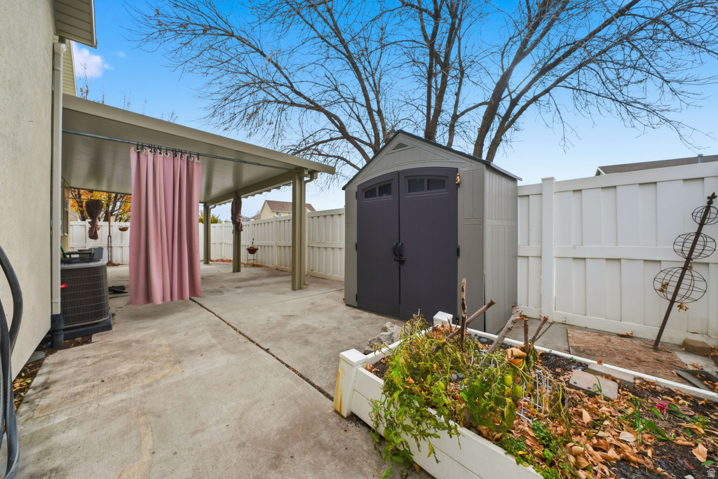 5683 W SAYBROOK LN West Valley City, UT 84128