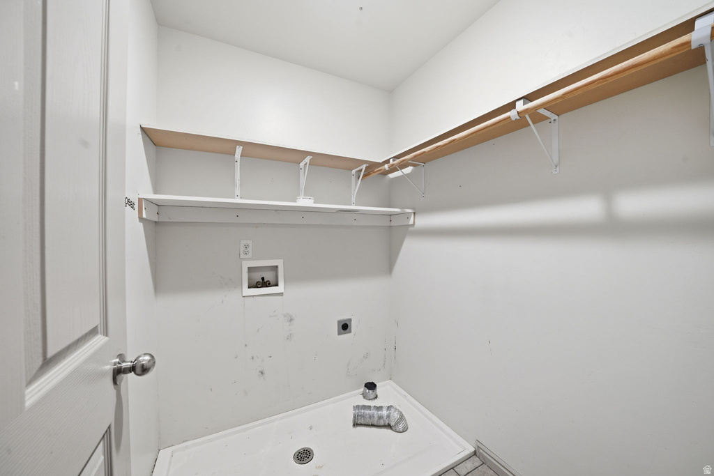 5683 W SAYBROOK LN West Valley City, UT 84128