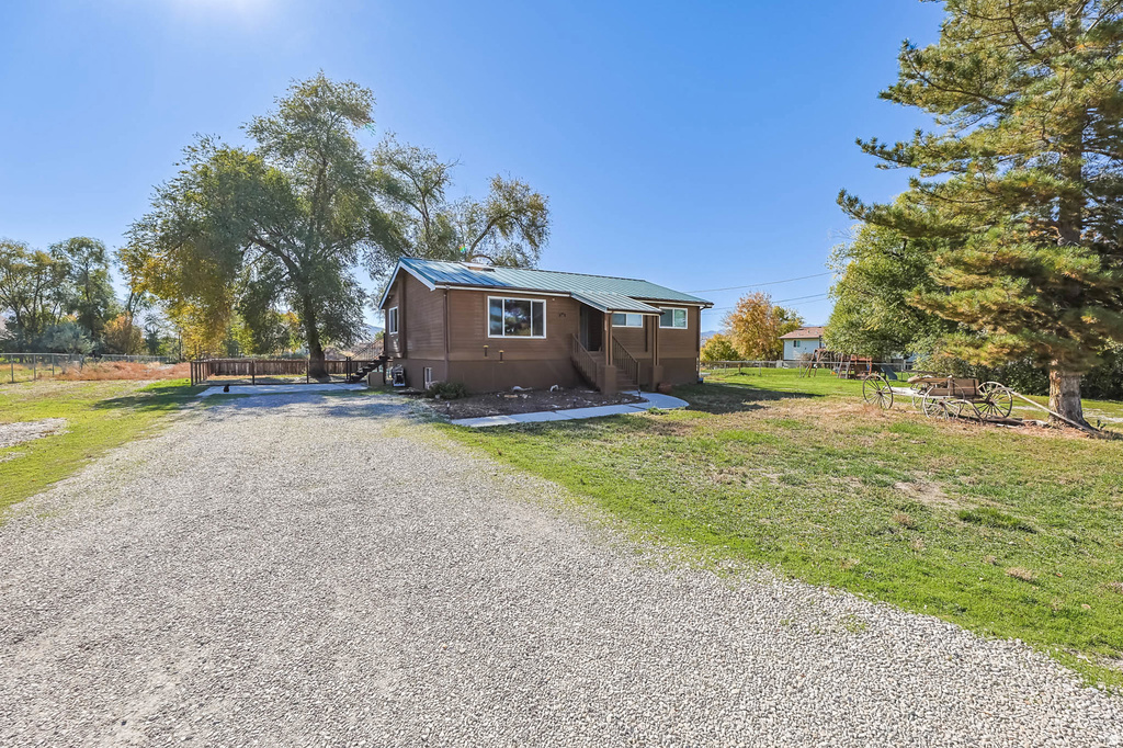 544 E 11900 S Draper, UT 84020