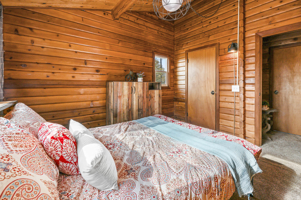 544 E 11900 S Draper, UT 84020