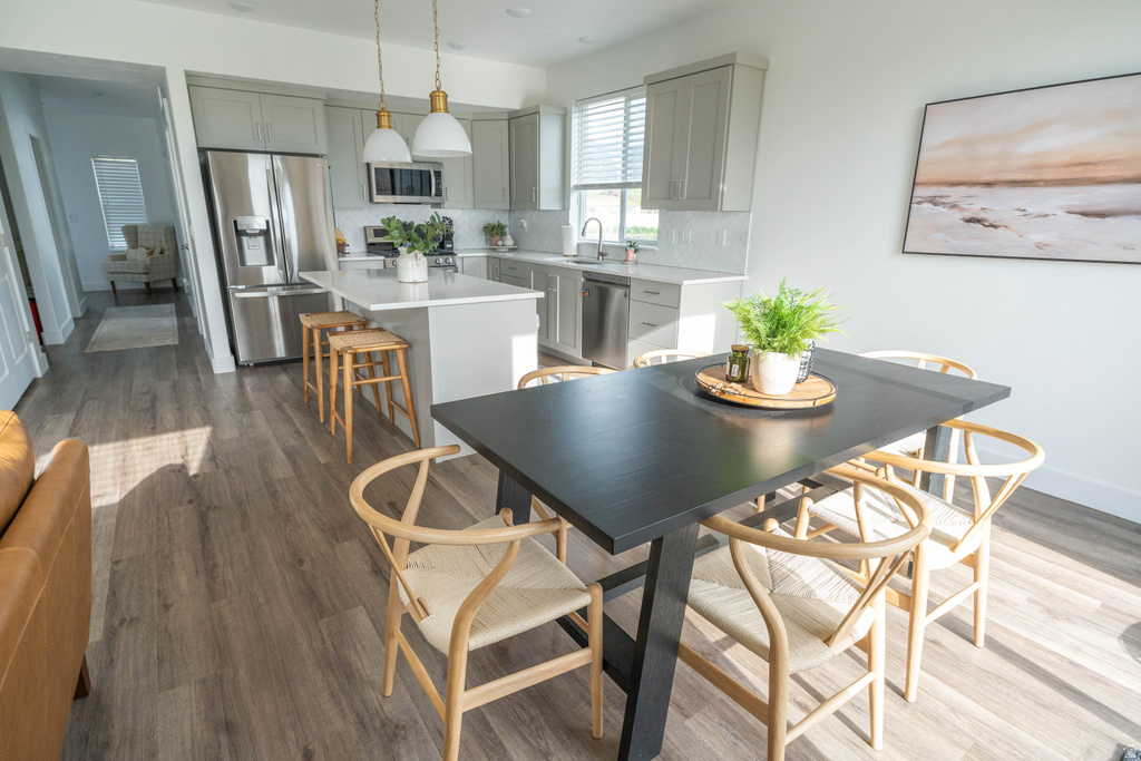 1158 S 650 E Hyrum, UT 84319