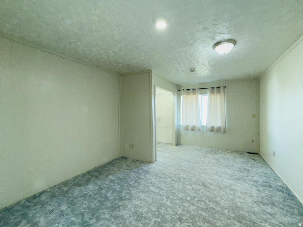 418 S 100 E Wellington, UT 84542