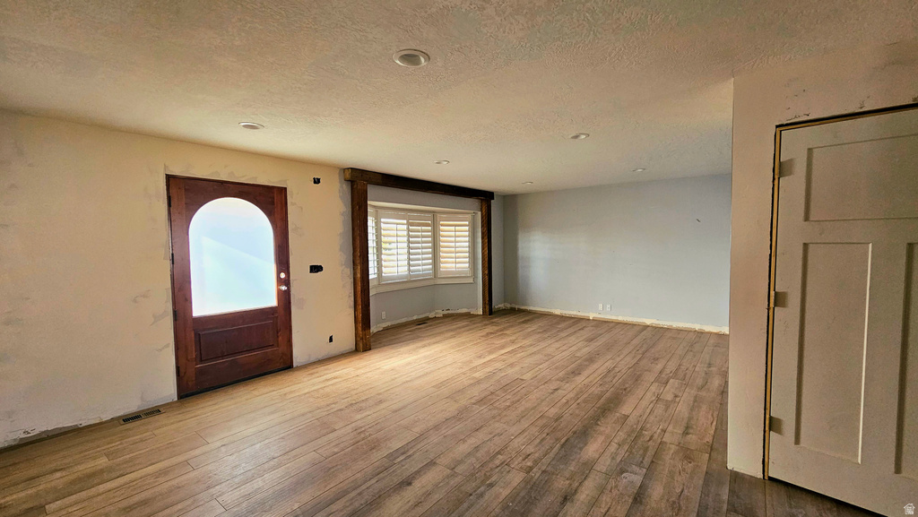 9095 S 1150 W West Jordan, UT 84088