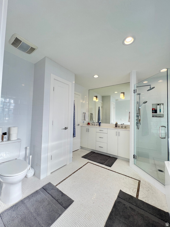 111 WOODSIDE DR Provo, UT 84604