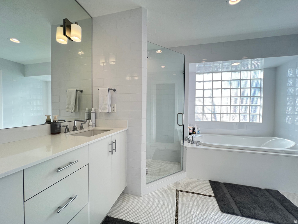 111 WOODSIDE DR Provo, UT 84604