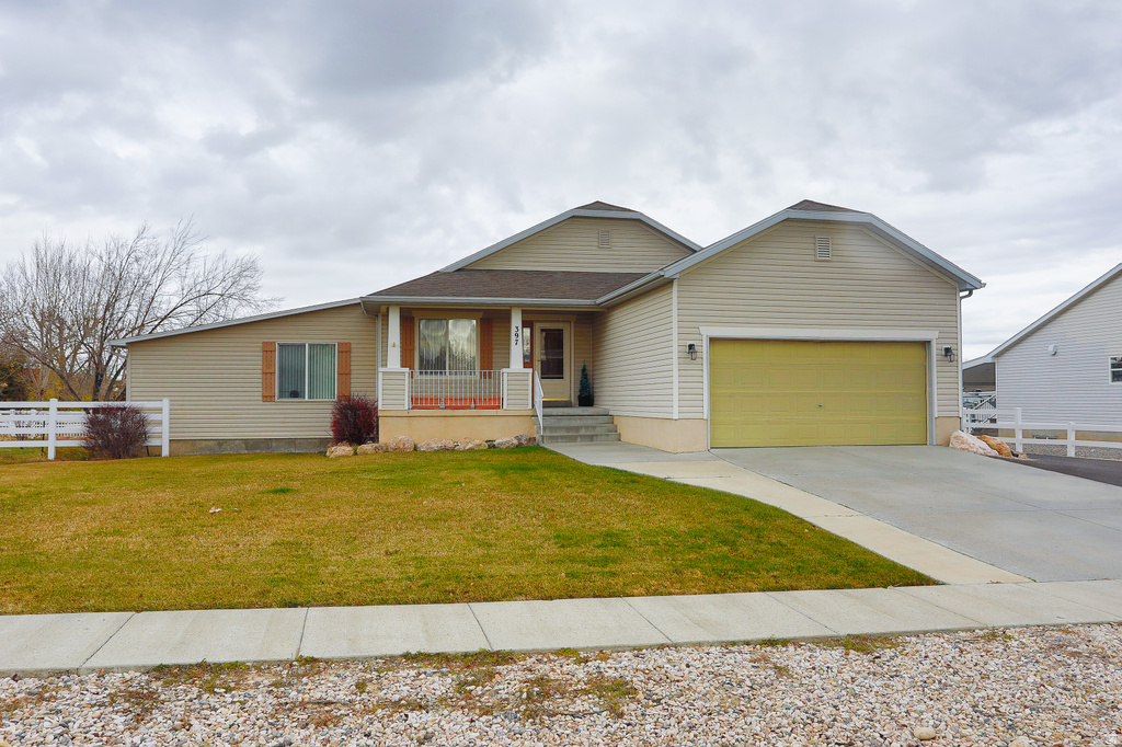 397 TRIPLE CROWN WAY Grantsville, UT 84029