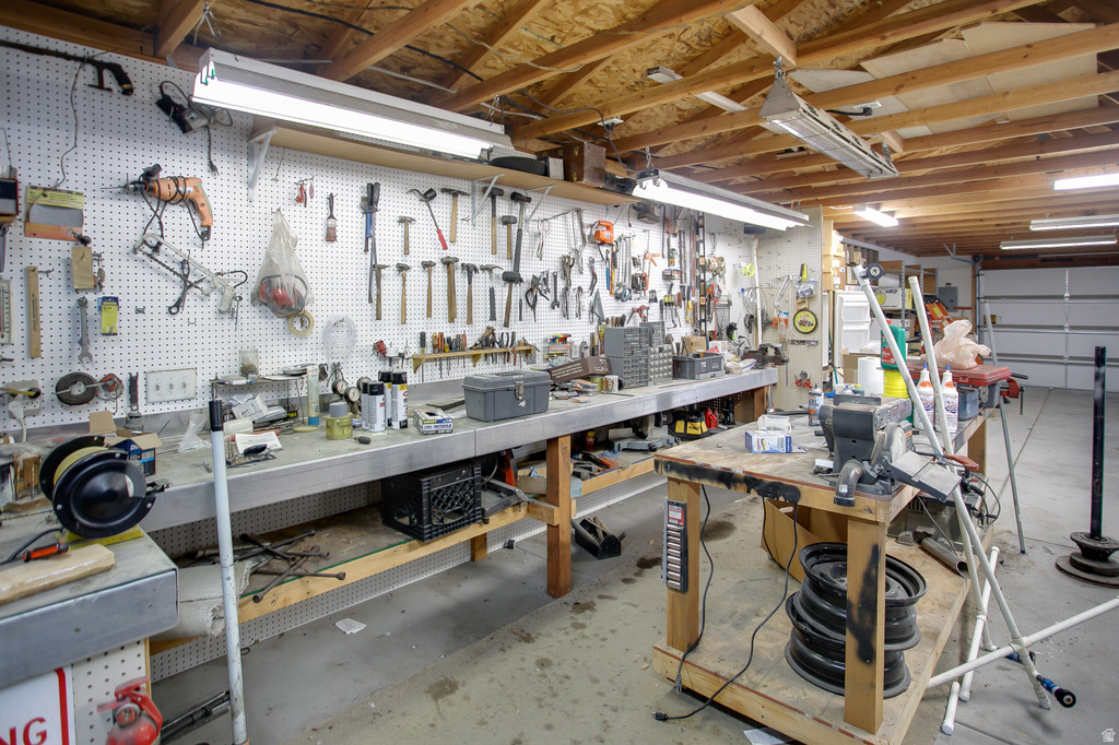 397 TRIPLE CROWN WAY Grantsville, UT 84029