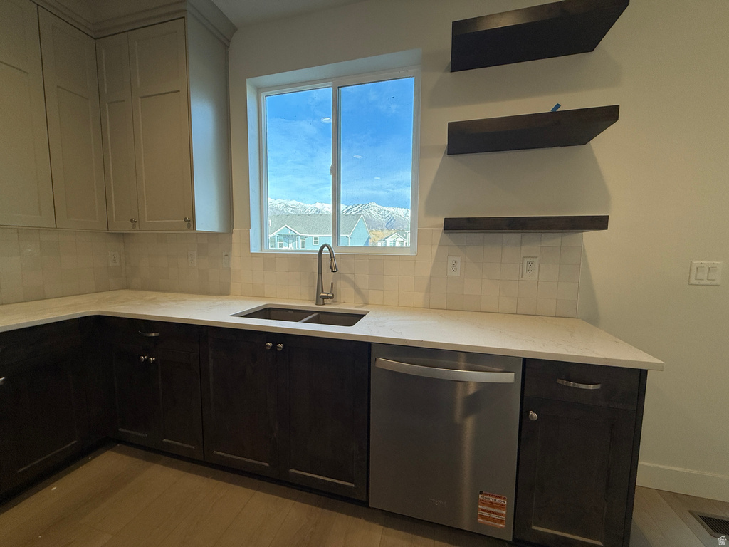 6368 S RAY DR #110 South Weber, UT 84405