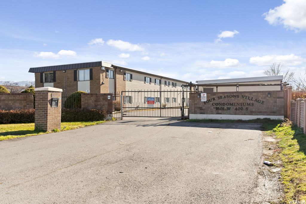 1601 W 400 S #64 Salt Lake City, UT 84104