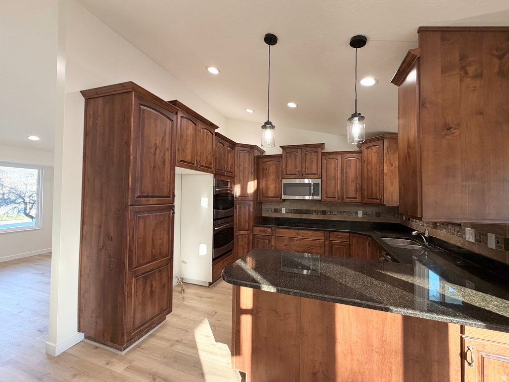 1467 W 1750 N Clinton, UT 84015