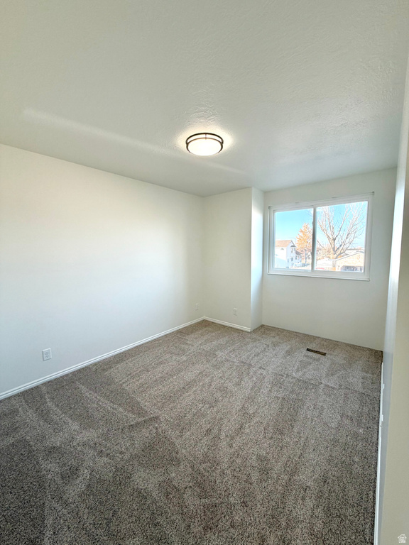 1467 W 1750 N Clinton, UT 84015