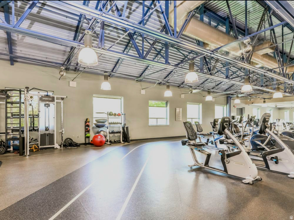 5261 W BOWSTRING WAY South Jordan, UT 84009