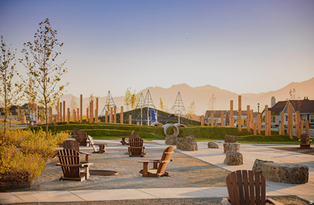 5261 W BOWSTRING WAY South Jordan, UT 84009