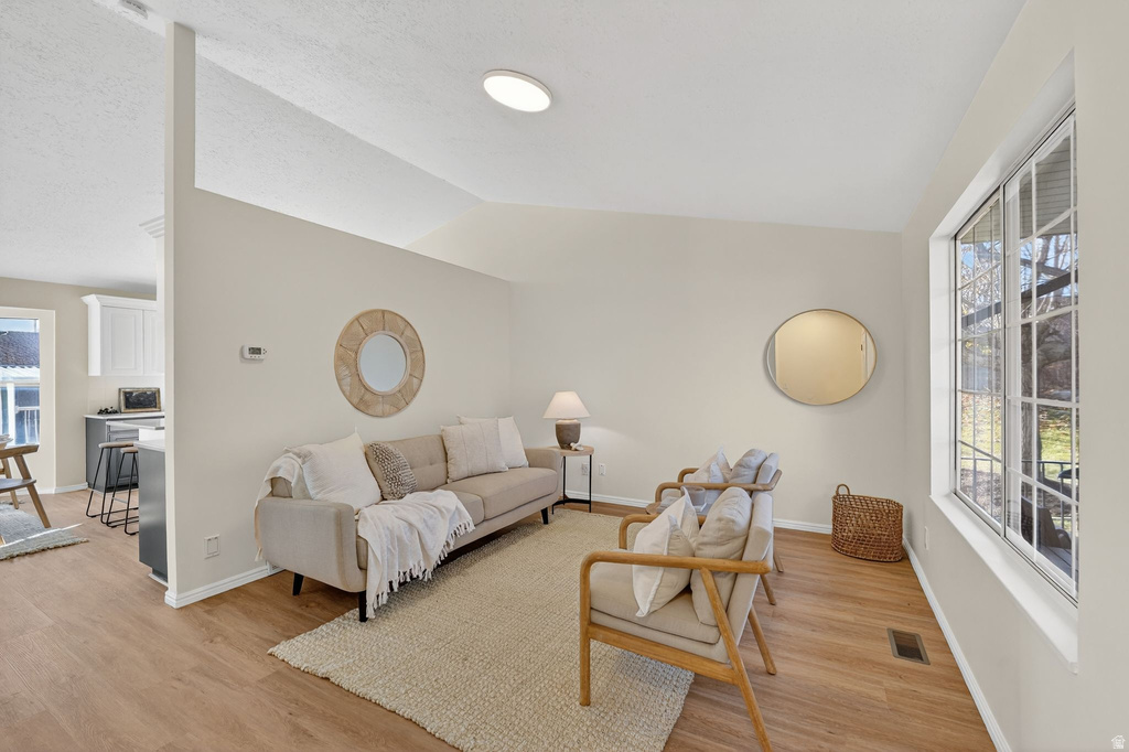 8983 S 3860 W West Jordan, UT 84088