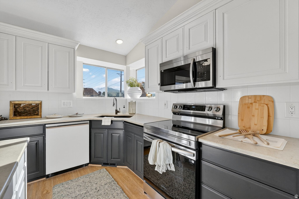 8983 S 3860 W West Jordan, UT 84088