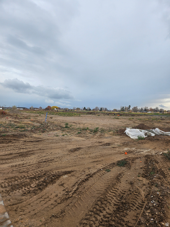 3721 W 825 N West Point, UT 84015