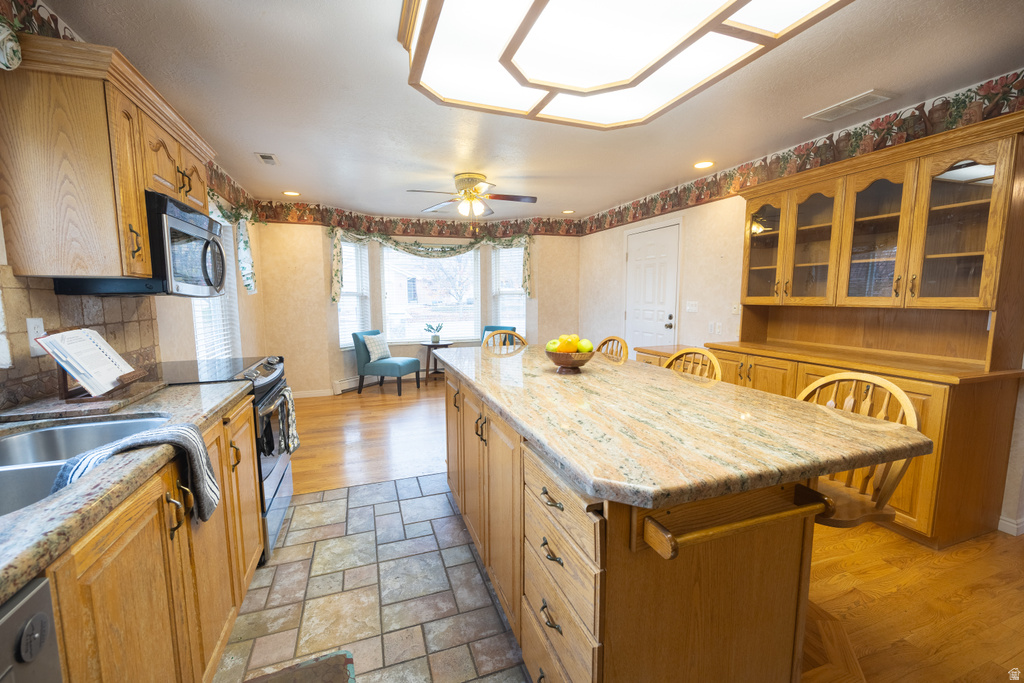 1550 E 2025 N North Logan, UT 84341