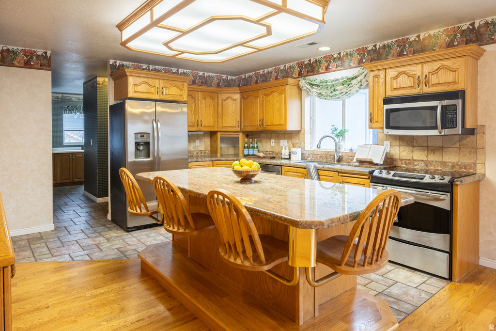 1550 E 2025 N North Logan, UT 84341