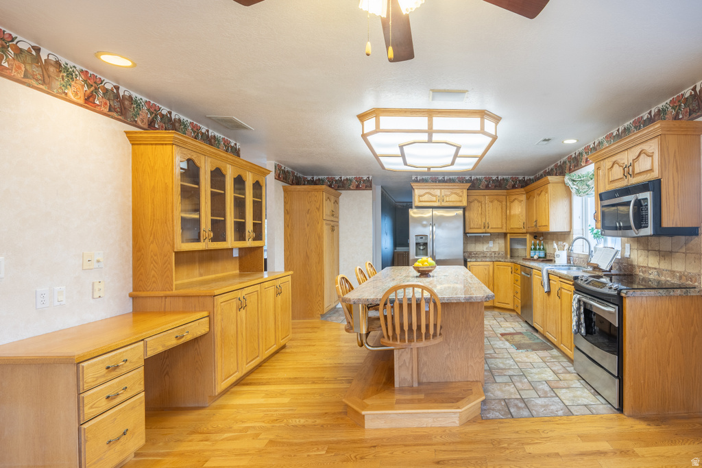 1550 E 2025 N North Logan, UT 84341