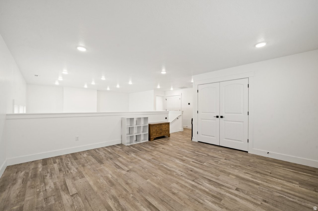 2442 W 2850 N Farr West, UT 84404