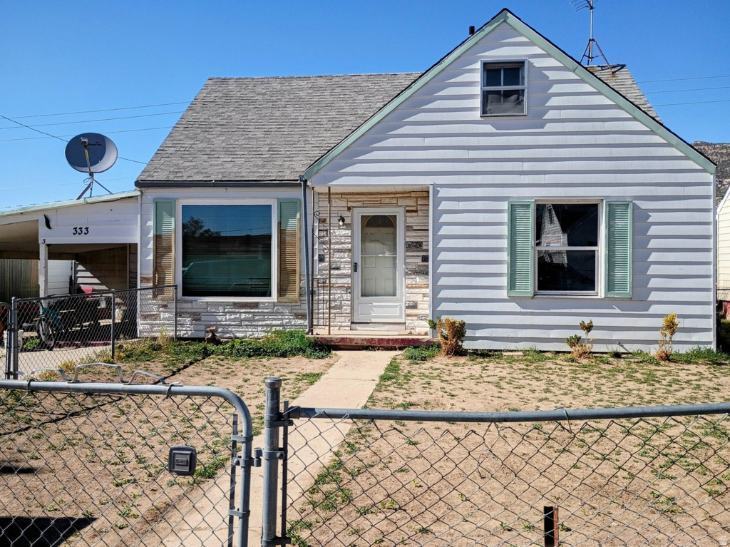 333 DENVER AVE photo 4