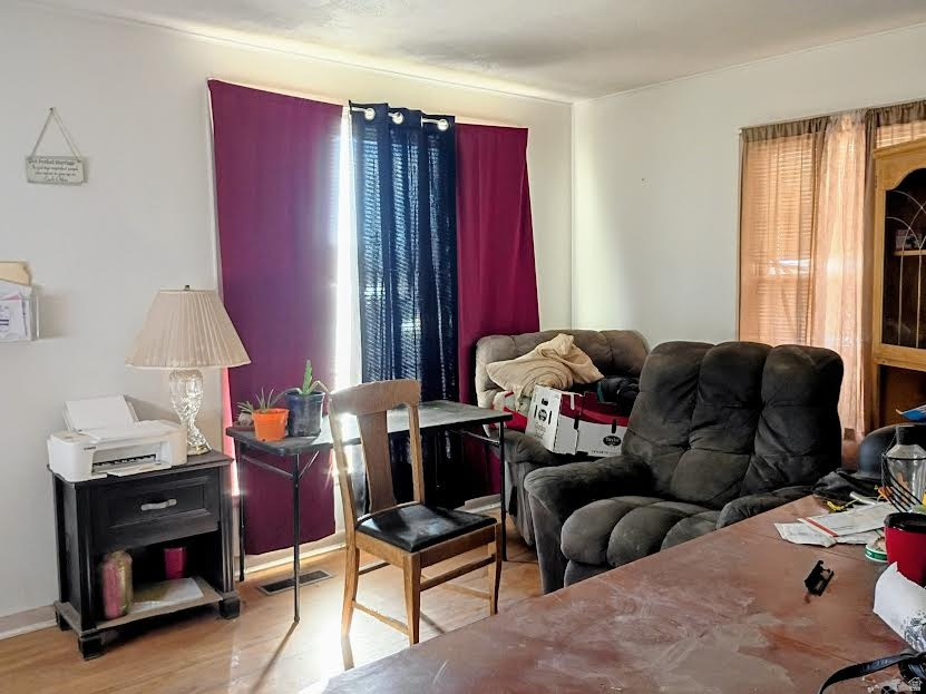 333 DENVER AVE East Carbon, UT 84520