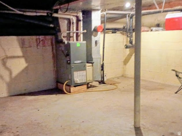 333 DENVER AVE East Carbon, UT 84520