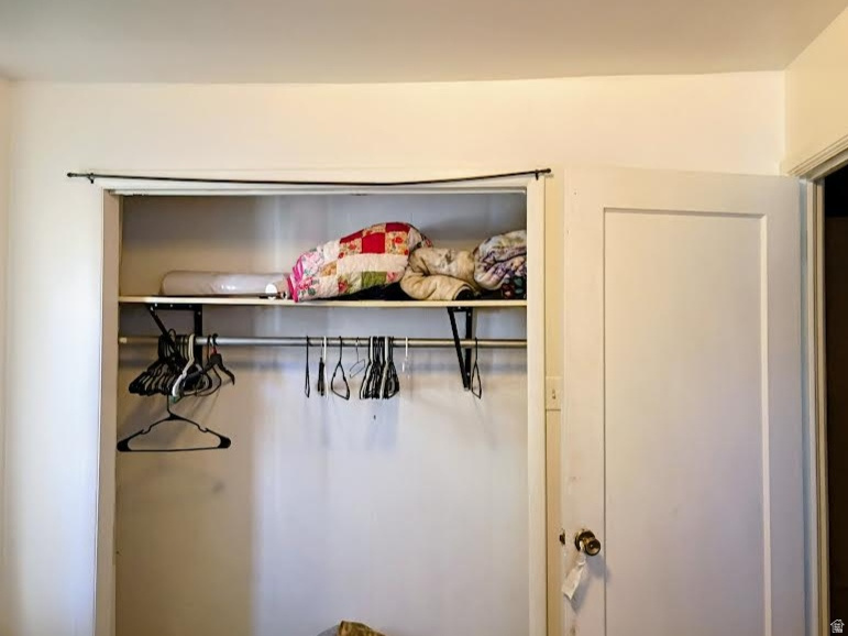 333 DENVER AVE East Carbon, UT 84520