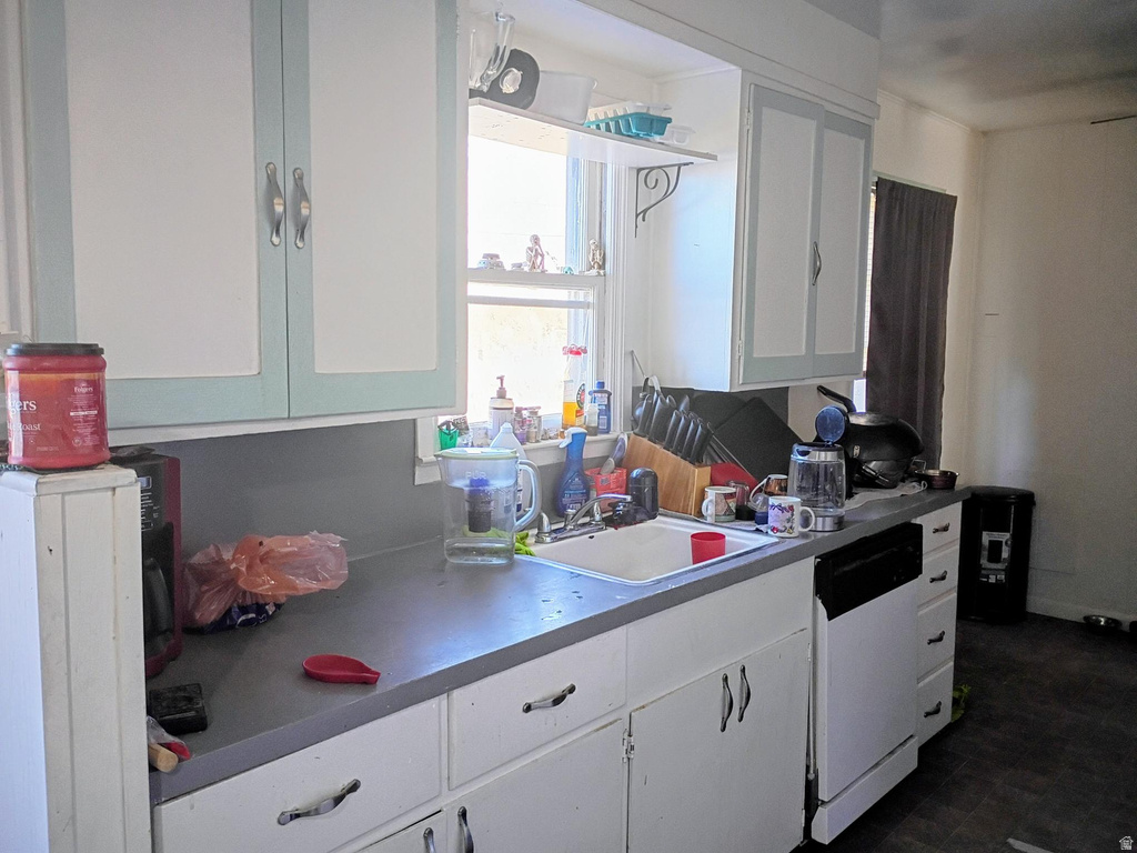 333 DENVER AVE East Carbon, UT 84520