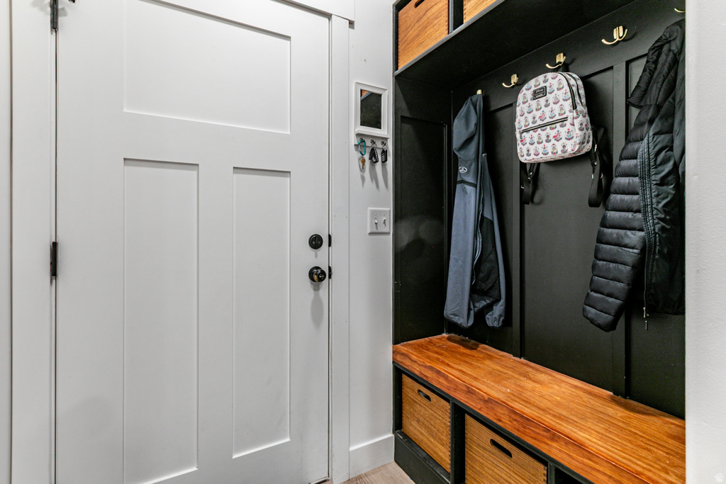 4819 E BREEZY PATCH RD Eagle Mountain, UT 84005