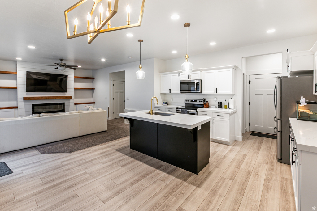 4819 E BREEZY PATCH RD Eagle Mountain, UT 84005