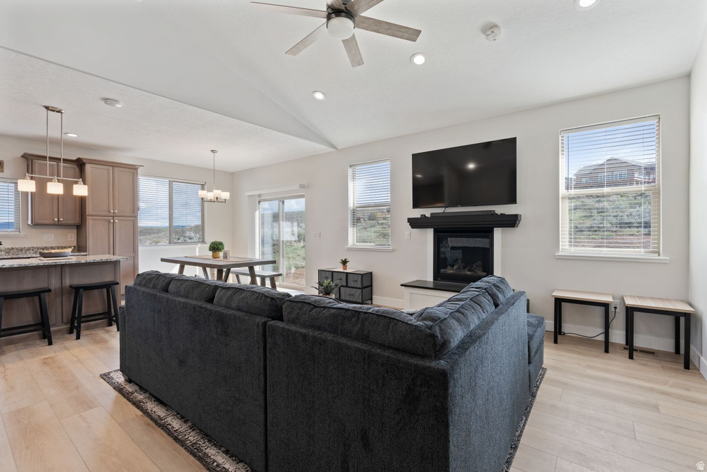 322 W CHUKAR CIR #13 Garden City, UT 84028