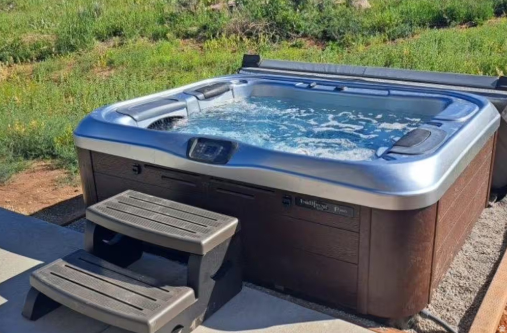 322 W CHUKAR CIR #13 Garden City, UT 84028