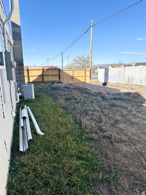 319 CARSON AVE East Carbon, UT 84520