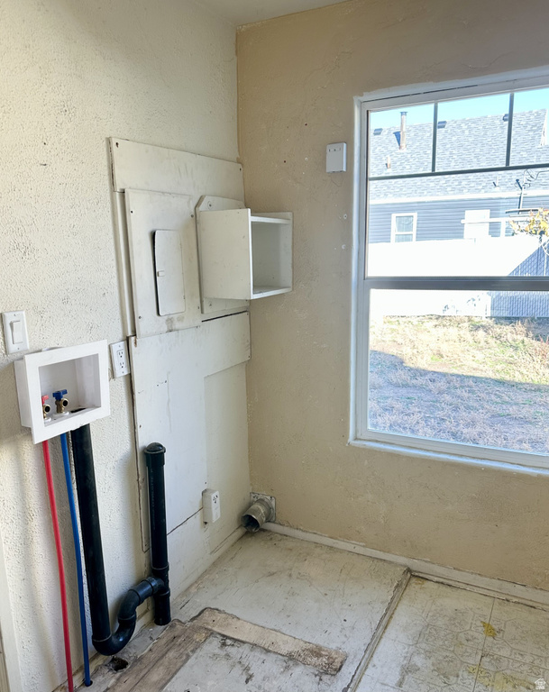 319 CARSON AVE East Carbon, UT 84520