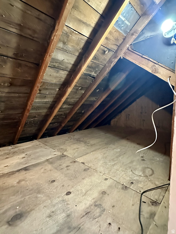 319 CARSON AVE East Carbon, UT 84520