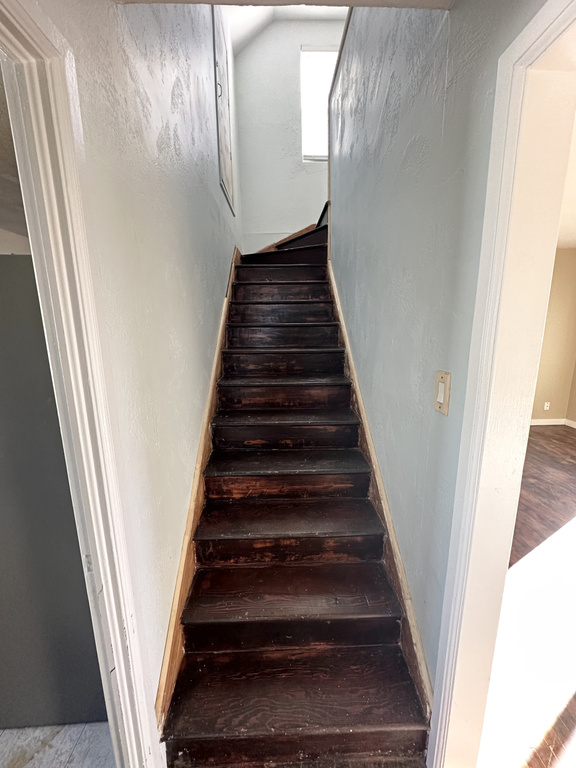 319 CARSON AVE East Carbon, UT 84520