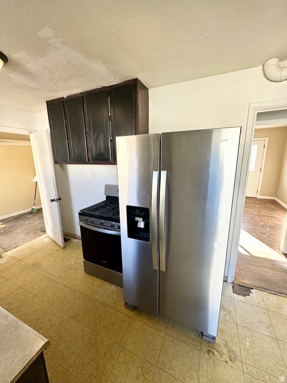 319 CARSON AVE East Carbon, UT 84520