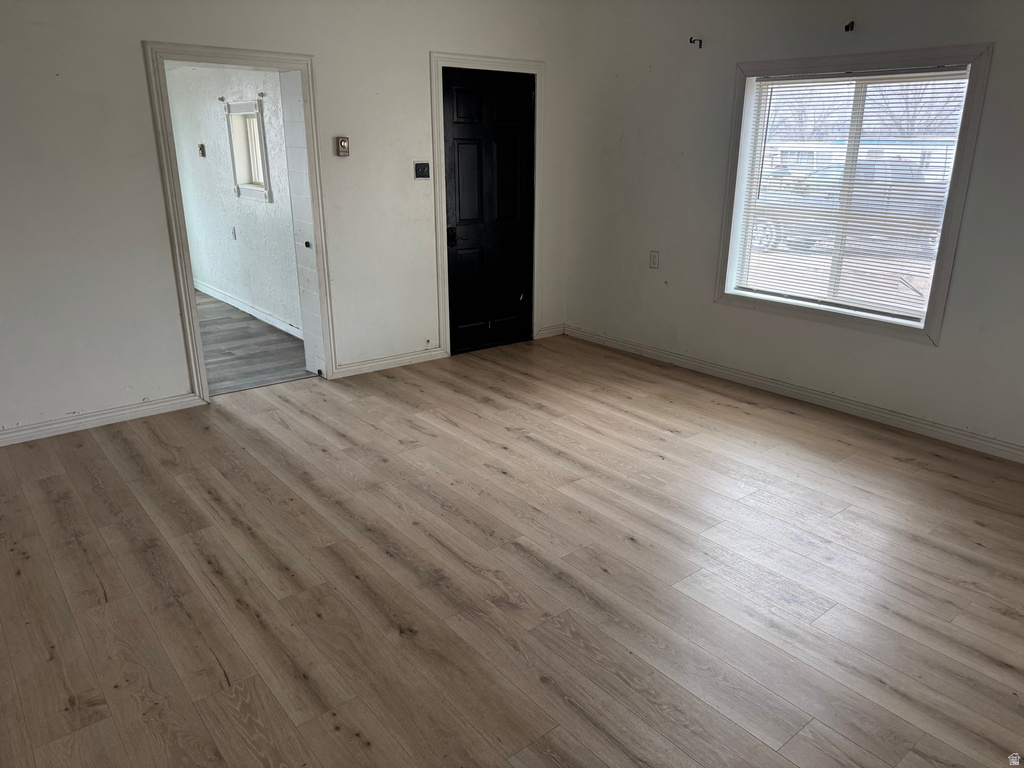 215 W 200 N Moroni, UT 84646