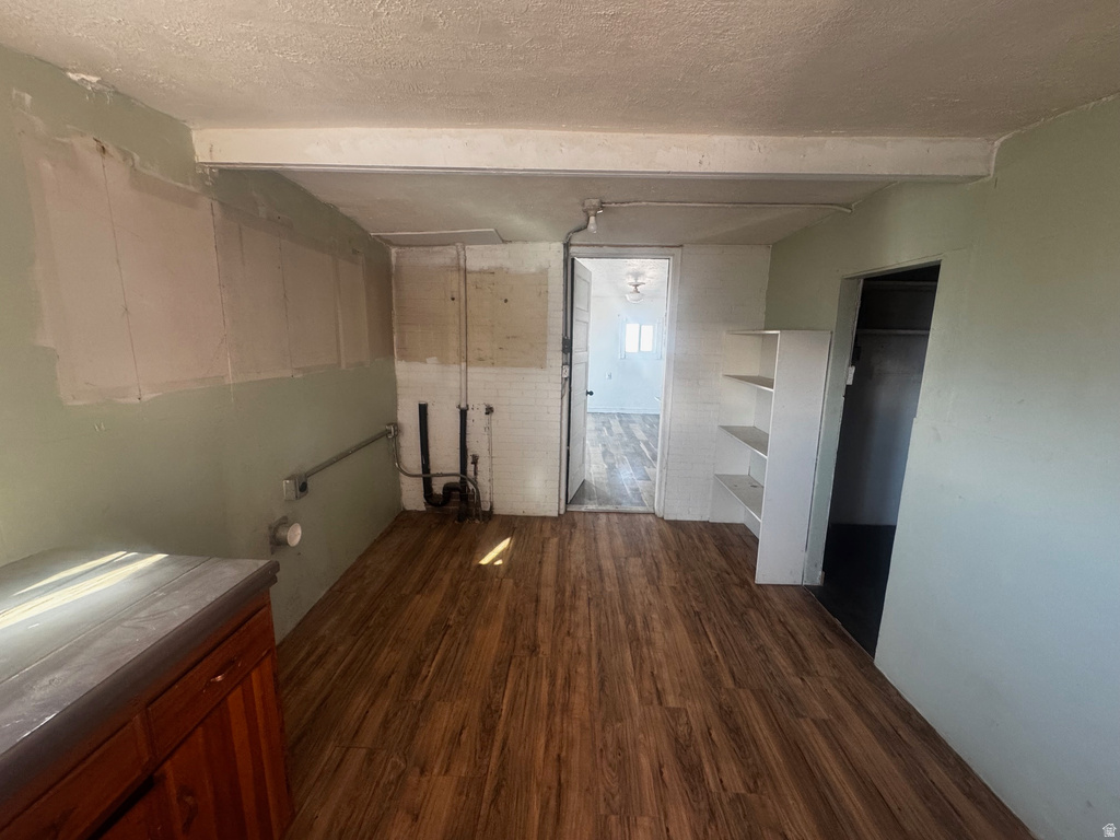 215 W 200 N Moroni, UT 84646