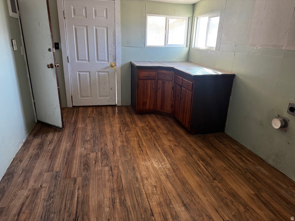 215 W 200 N Moroni, UT 84646