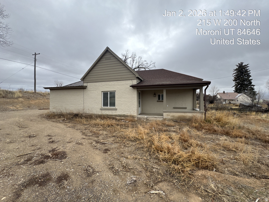 215 W 200 N Moroni, UT 84646