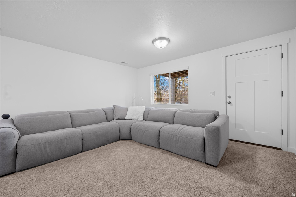 645 S PLUM CREEK LN Ogden, UT 84404