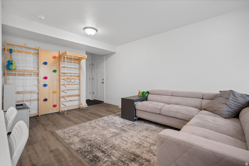 645 S PLUM CREEK LN Ogden, UT 84404